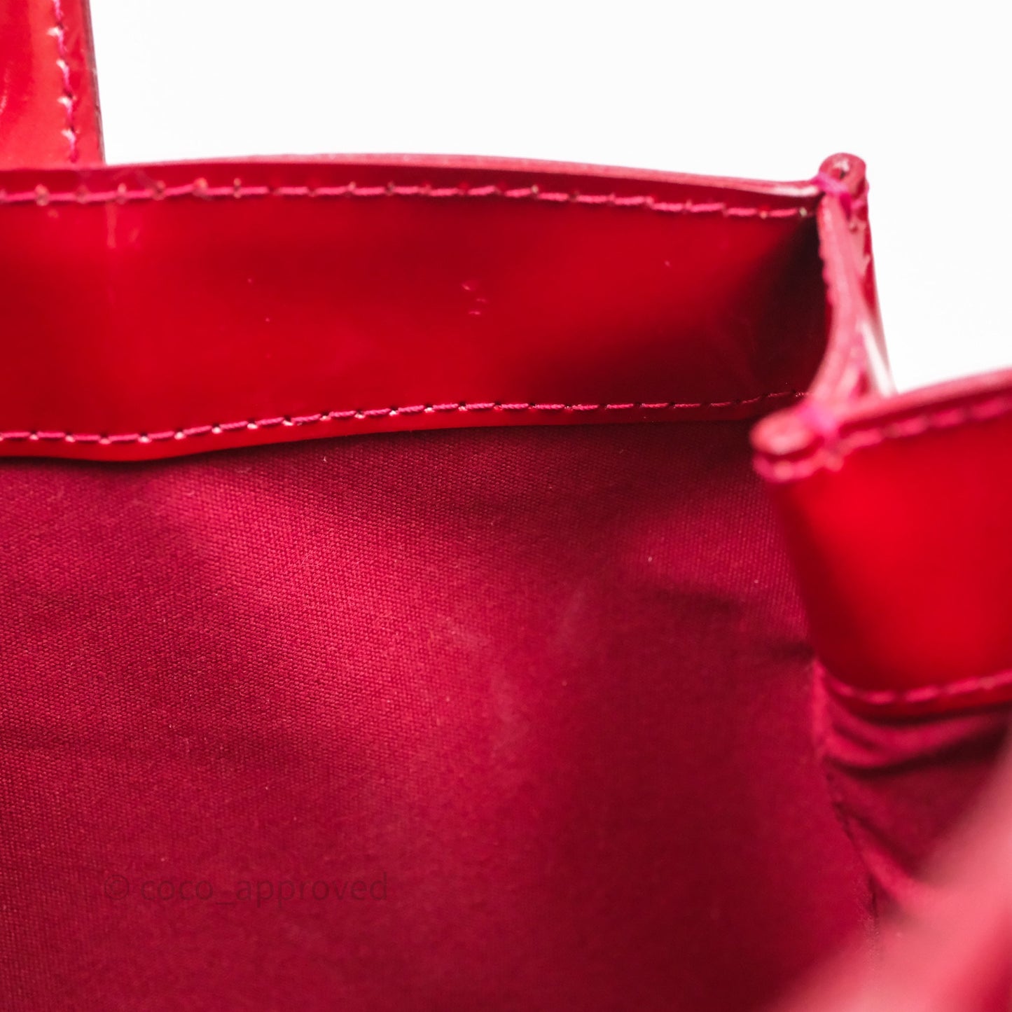 Louis Vuitton Vernis Wilshire Monogram Tote Bag Red