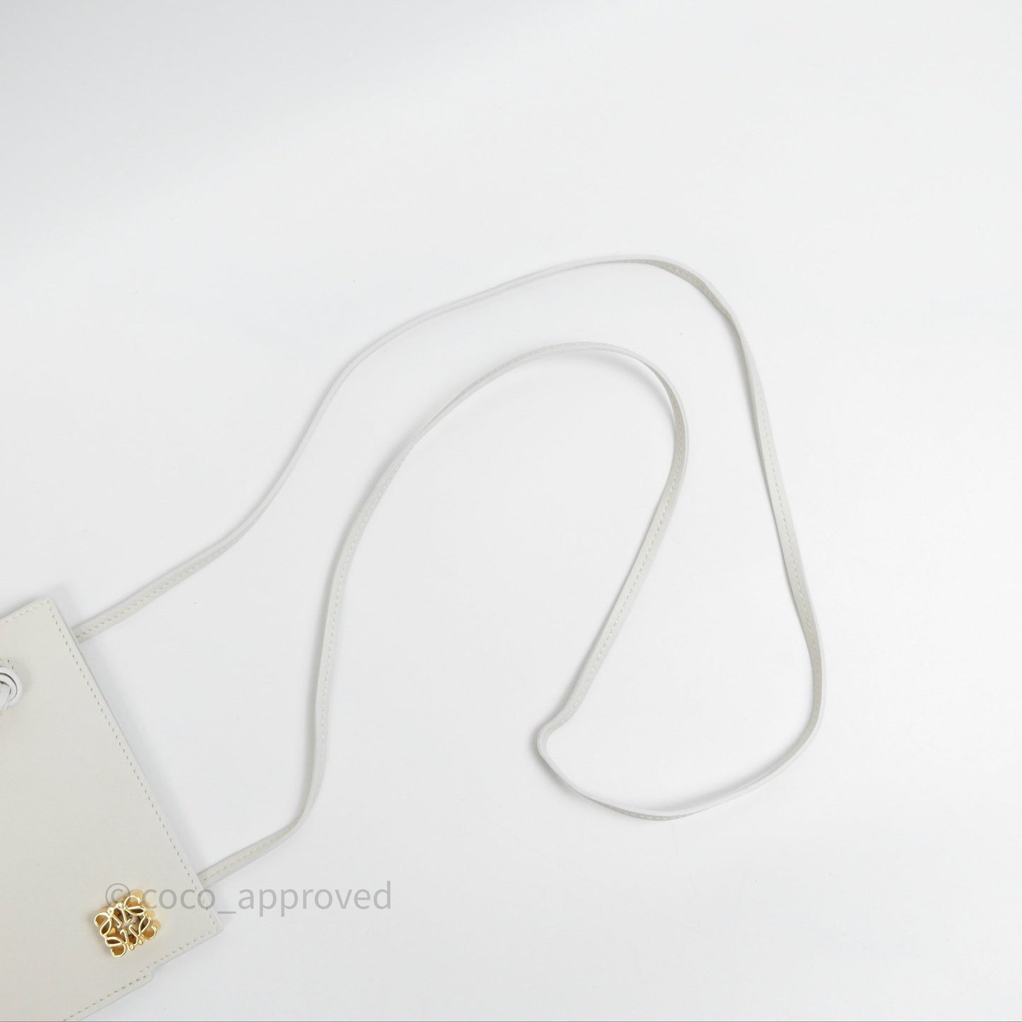 Loewe Dice Pocket in Classic Calfskin White