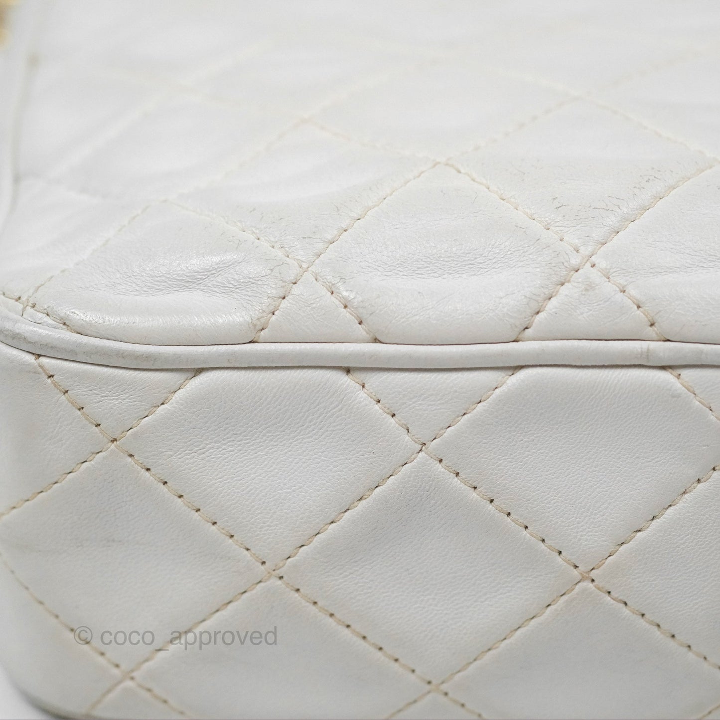 Chanel Vintage Small Camera Bag White Lambskin Gold Hardware
