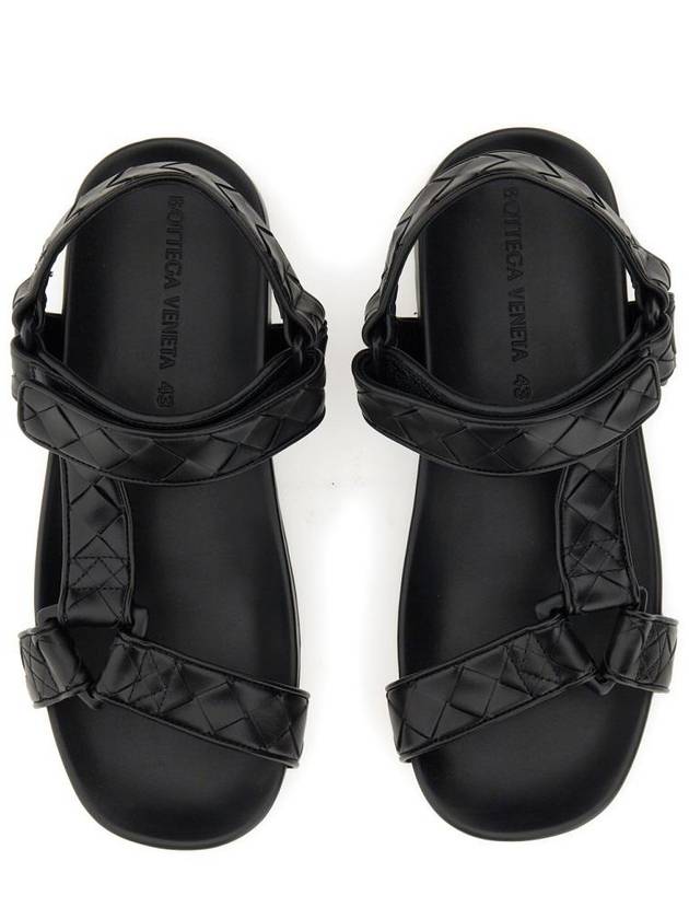 Luxury Bottega Veneta Trip Intrecciato Leather Sandals Black