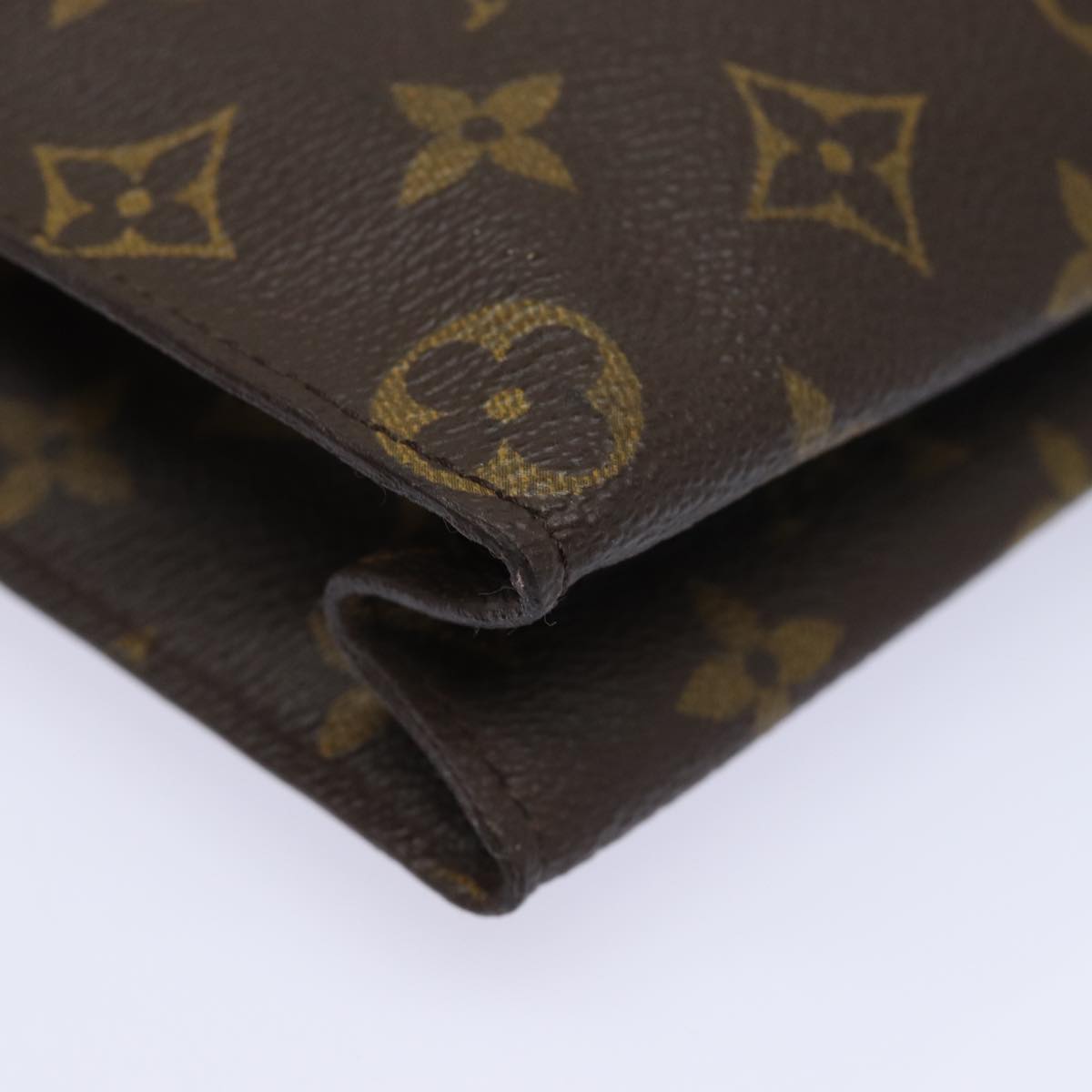 LOUIS VUITTON Monogram Poche Toilette 26 Pouch M47542 LV 82058