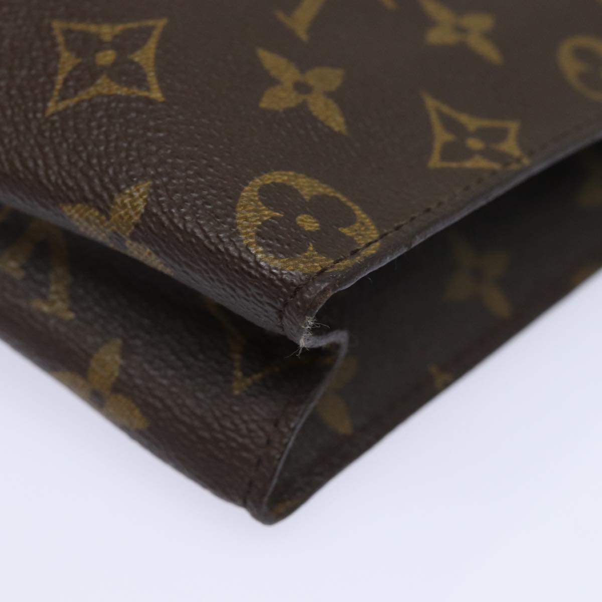 LOUIS VUITTON Monogram Poche Toilette 26 Pouch M47542 LV 82058