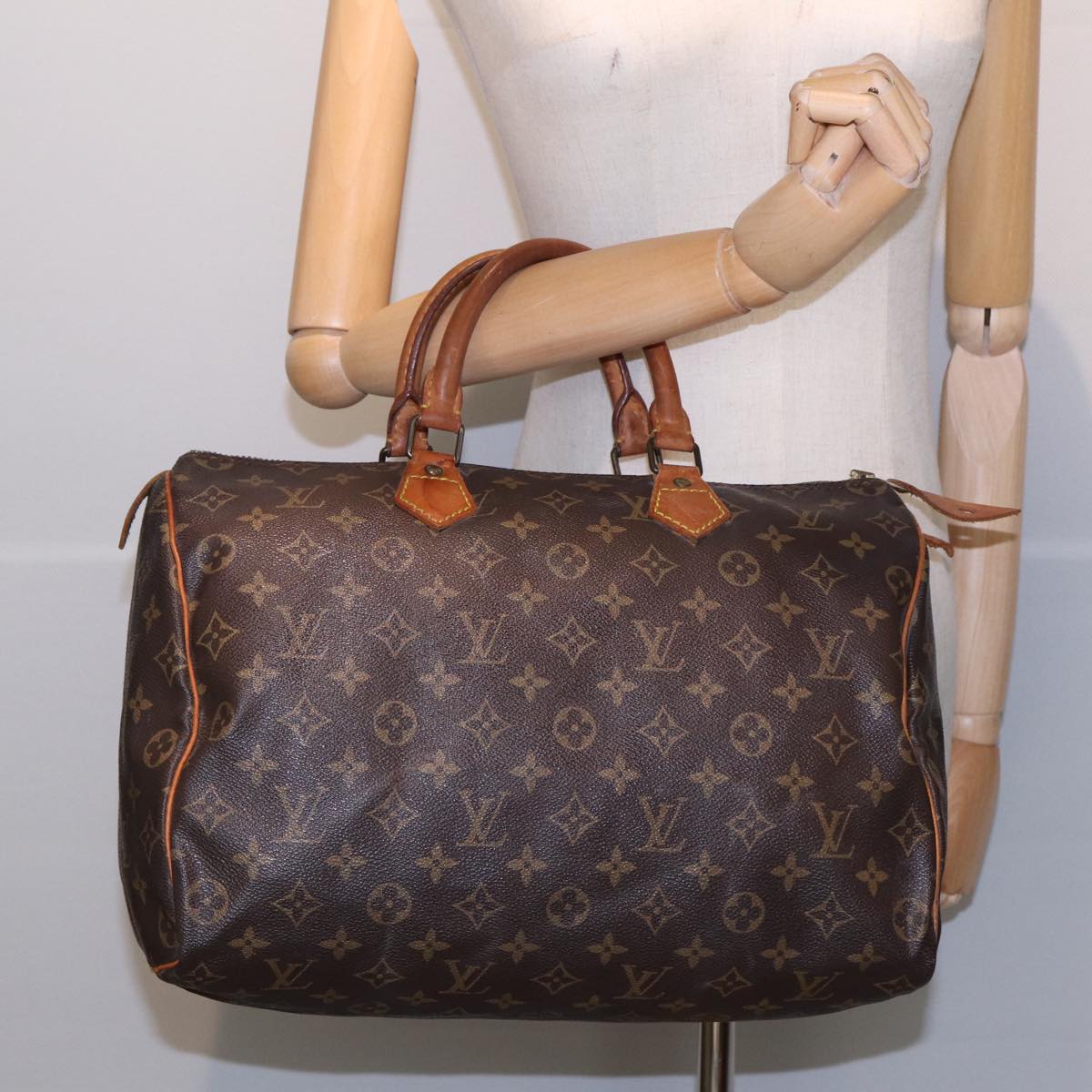 LOUIS VUITTON Monogram Speedy 35 Hand Bag M41524 LV 82156