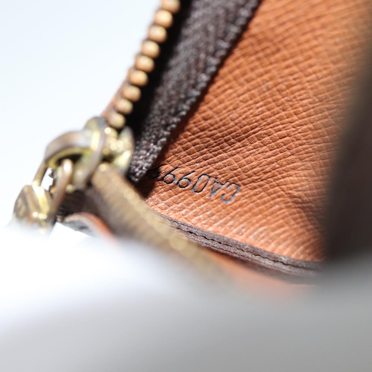 LOUIS VUITTON Monogram Pochette Cles Coin Purse M62650 LV 82182
