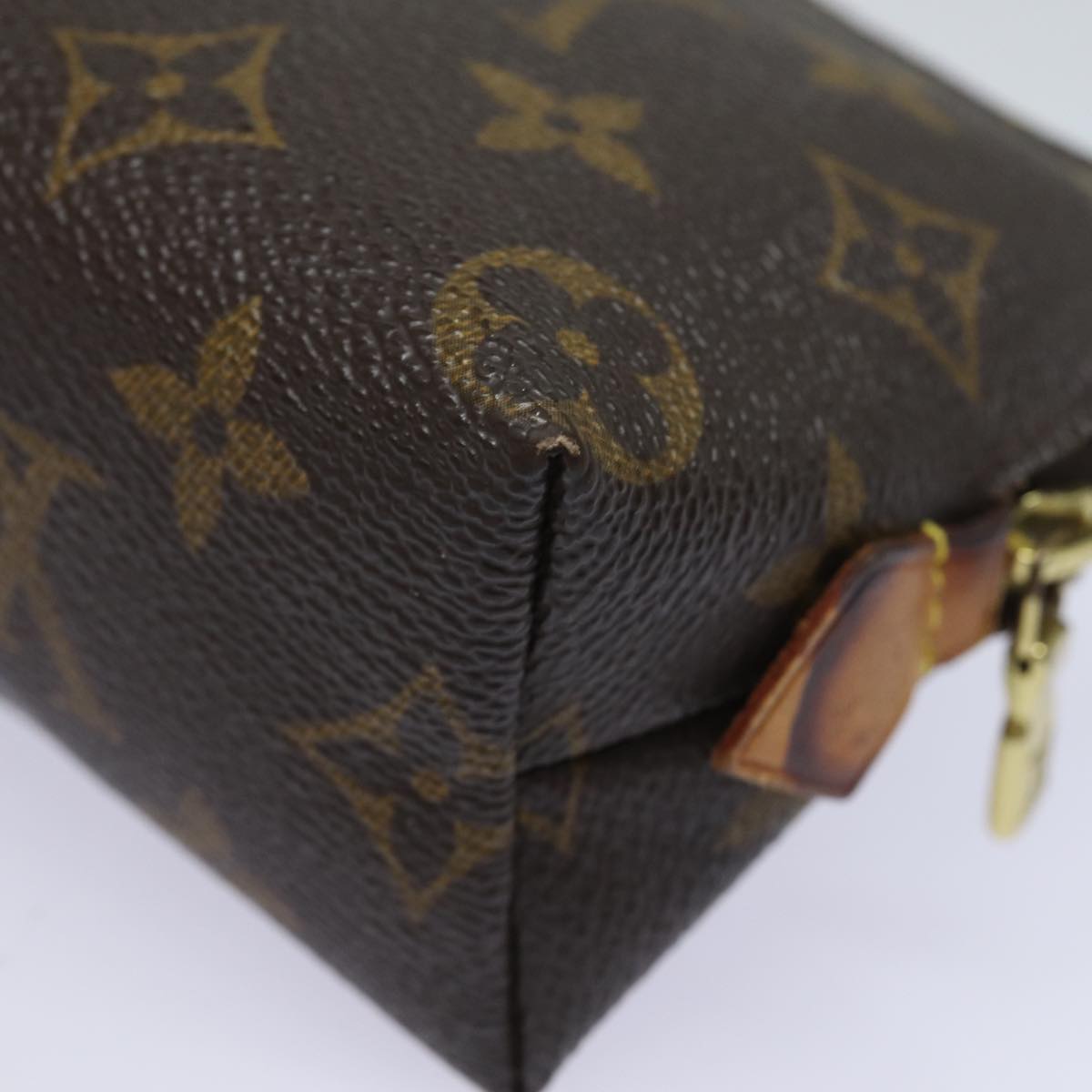 LOUIS VUITTON Monogram Pochette Cosmetic PM Cosmetic Pouch M47515 LV 82206