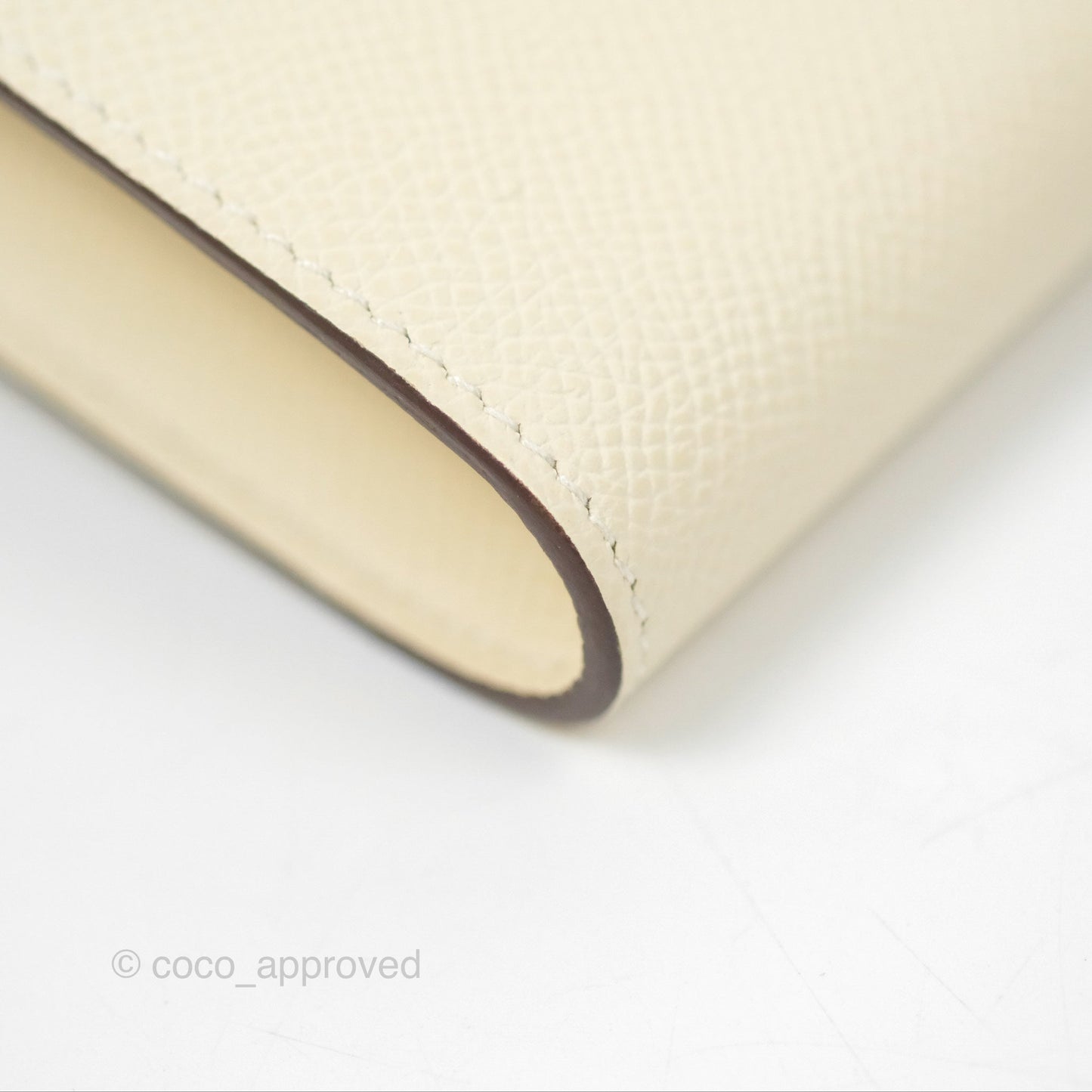 Hermès Kelly To Go Wallet Nata / Jaune Poussin Epsom Gold Hardware