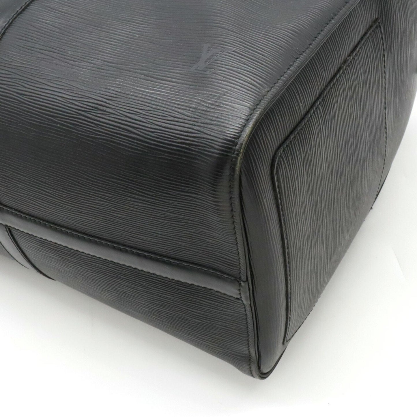 Louis Vuitton Keepall 55  Leather Travel Bag ()