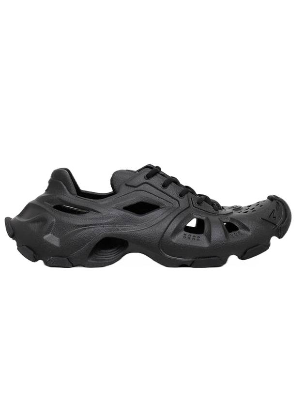 Luxury Balenciaga HD Rubber Sole Cut-Out Low Top Sneakers Black