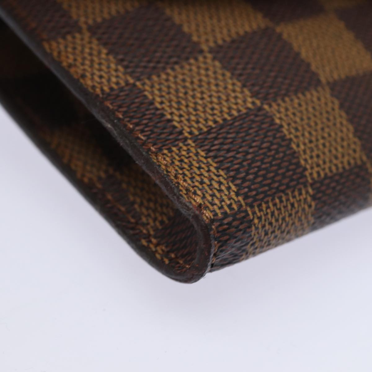 LOUIS VUITTON Damier Ebene Marais Pouch LV 82348