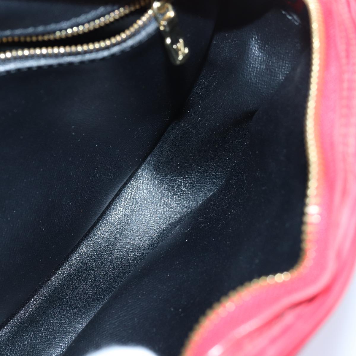 LOUIS VUITTON Epi Jeune Fille MM Shoulder Bag Red M52157 LV 82372