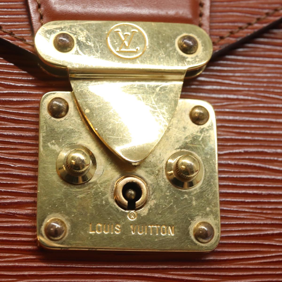 LOUIS VUITTON Epi Serie Dragonne Hand Bag Brown Zipang gold M52618 LV 82378