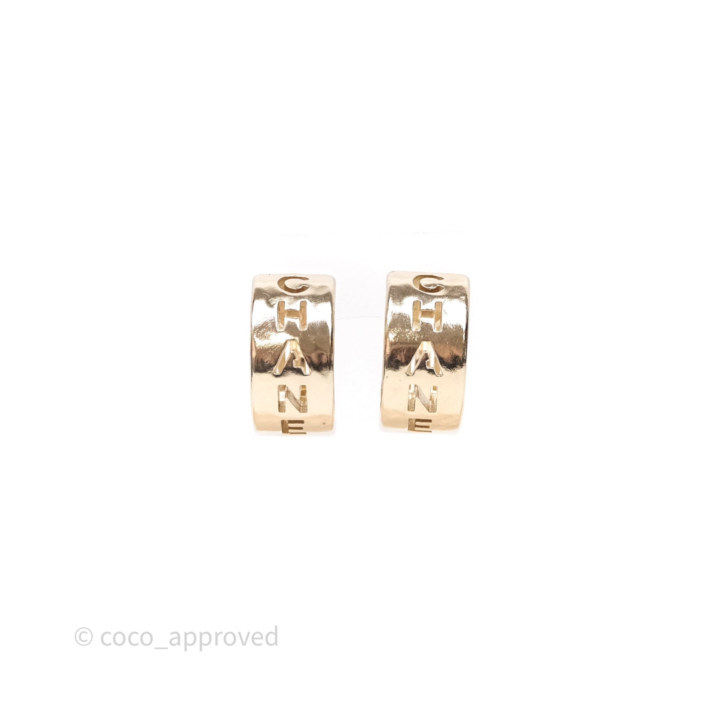 Chanel Logo Hoop Ear Clips Gold Tone 20P