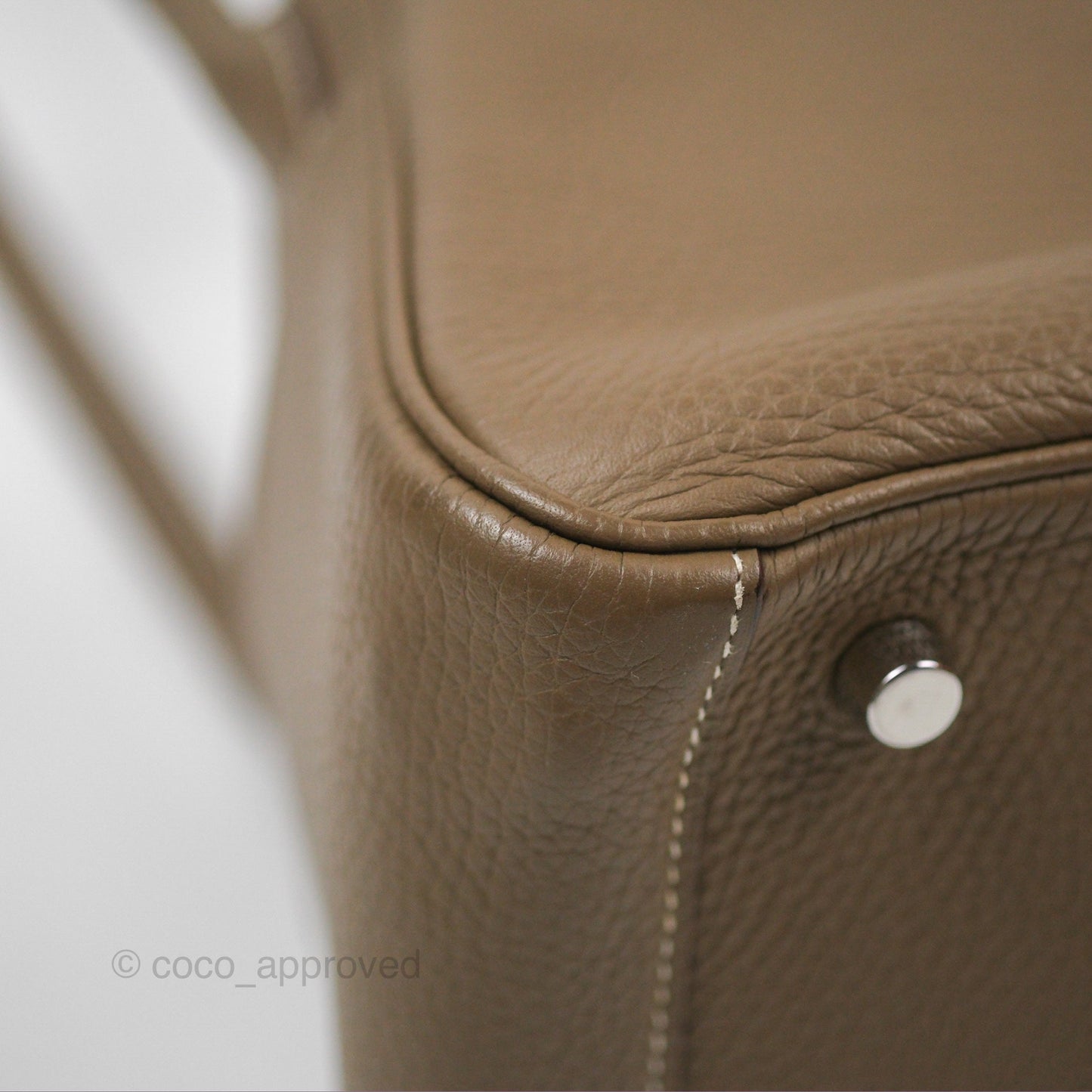 Hermès Lindy 26 Etoupe Clemence Palladium Hardware