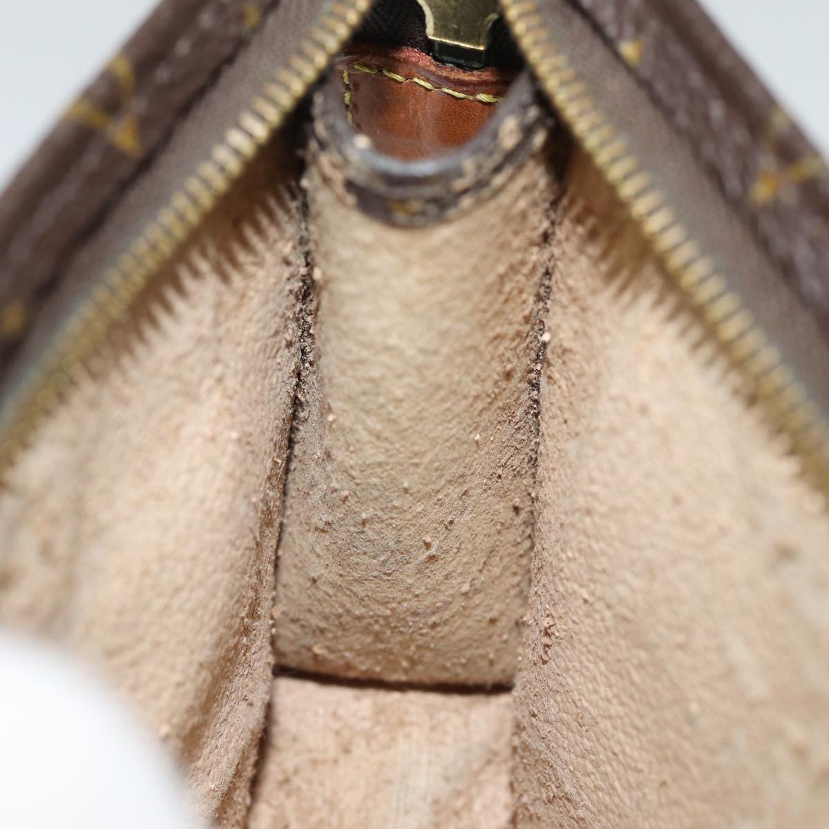LOUIS VUITTON Monogram Poche Toilette 15 Pouch M47546 LV 82470
