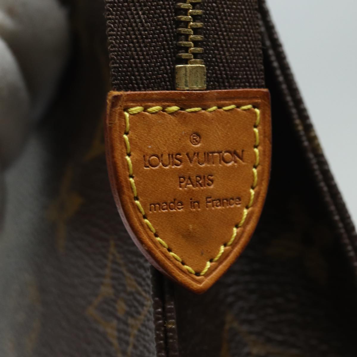 LOUIS VUITTON Monogram Poche Toilette 19 Pouch M47544 LV 82471