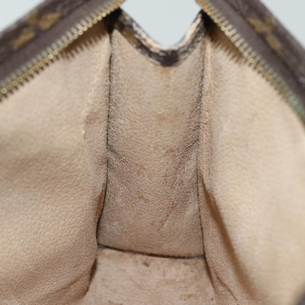 LOUIS VUITTON Monogram Poche Toilette 19 Pouch M47544 LV 82471