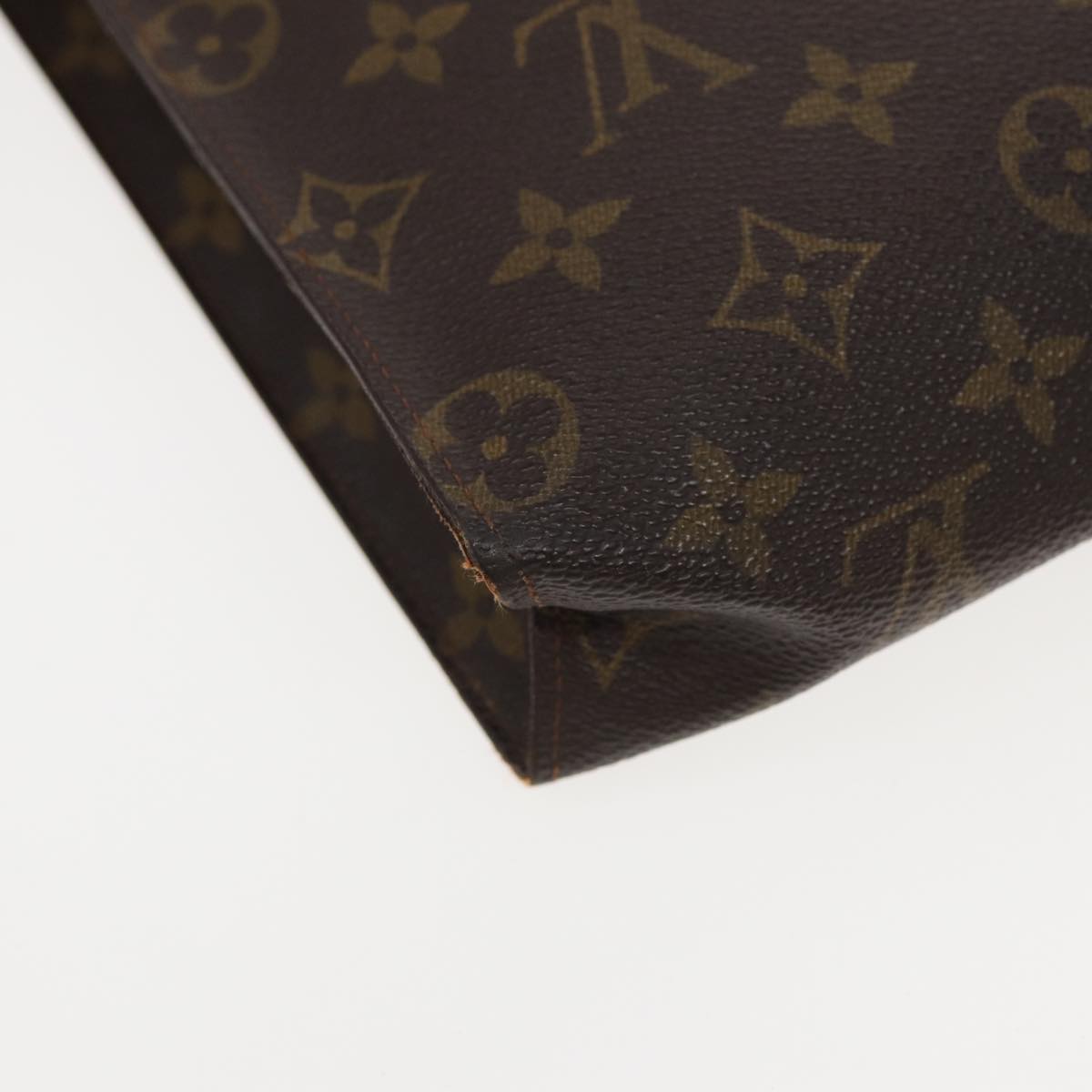 LOUIS VUITTON Monogram Poche Toilette 26 Pouch M47542 LV 82472