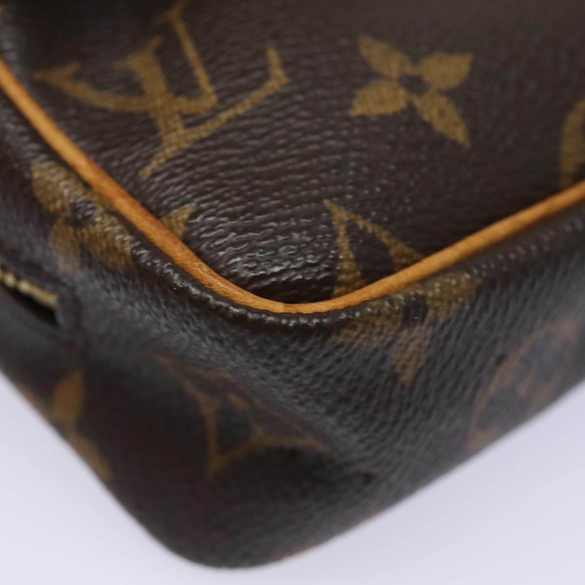 LOUIS VUITTON Monogram Trousse Wapity Pouch M58030 LV 82477