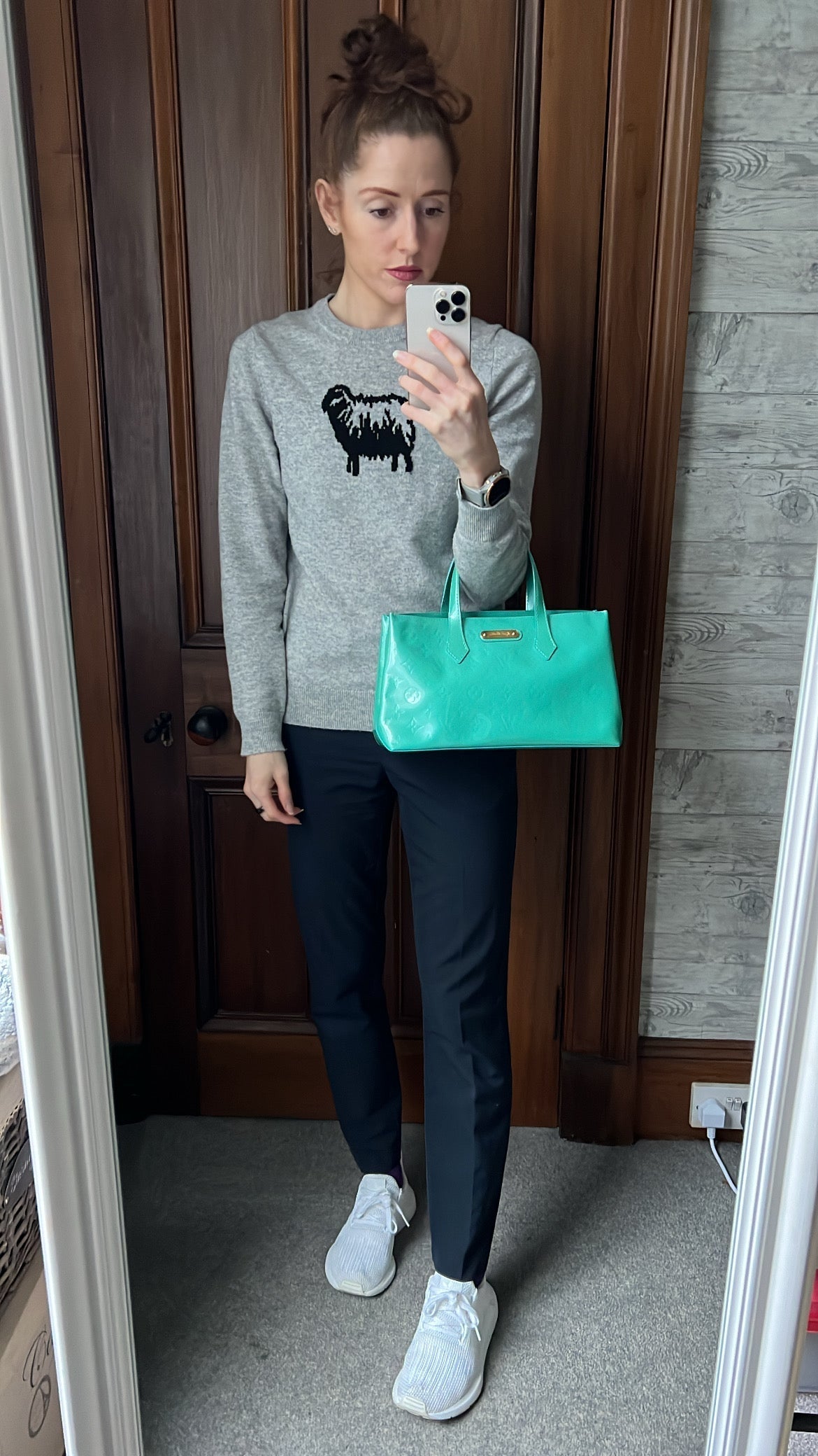 Louis Vuitton Wilshire Blue Lagoon Vernis Patent Leather