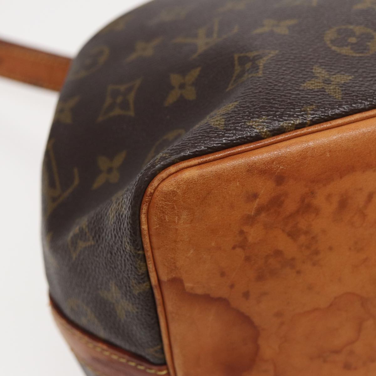 LOUIS VUITTON Monogram Petit Noe Shoulder Bag M42226 LV 82523