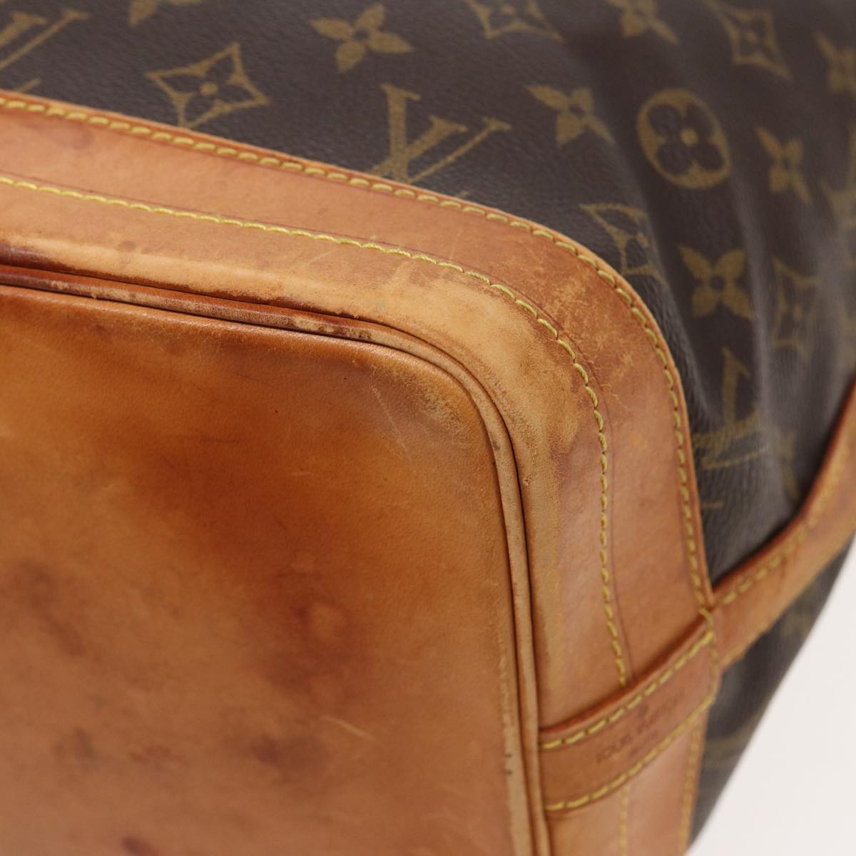 LOUIS VUITTON Monogram Noe Shoulder Bag M42224 LV 82525