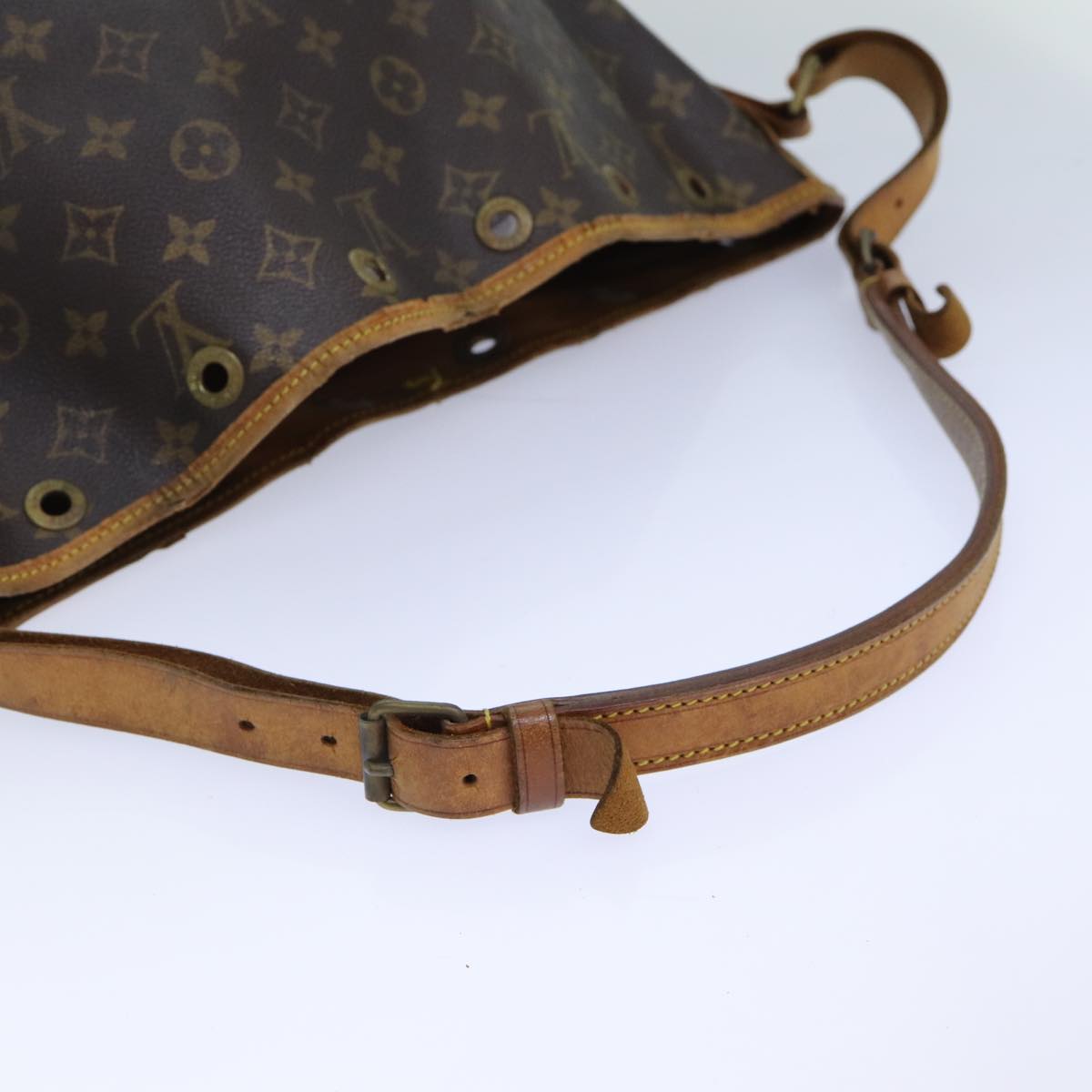 LOUIS VUITTON Monogram Petit Noe Shoulder Bag M42226 LV 82556
