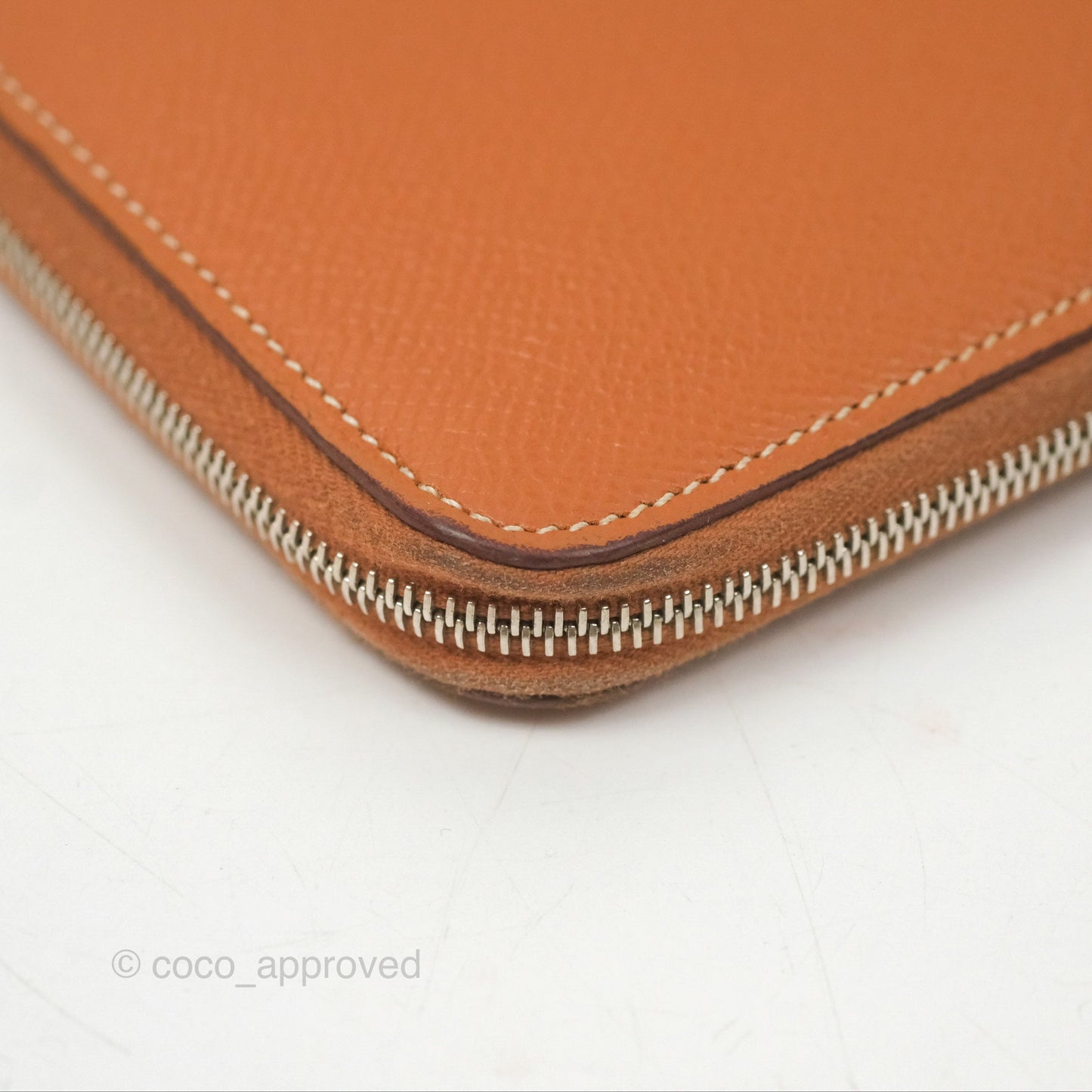Hermès Silk In Classique Long Wallet Gold Epsom