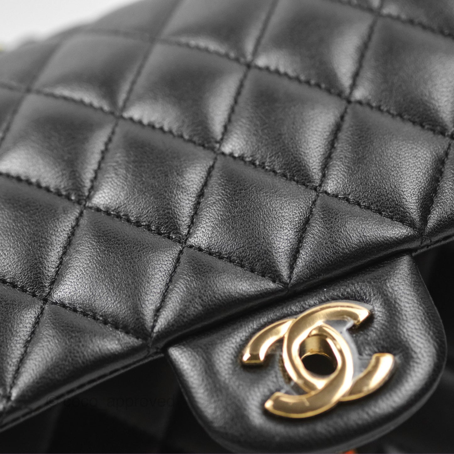 Chanel Classic M/L Medium Flap Quilted Black Lambskin Gold Hardware