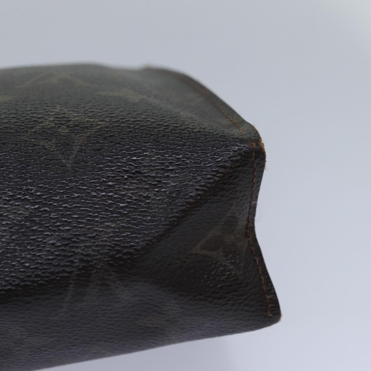 LOUIS VUITTON Monogram Poche Toilette 26 Pouch M47542 LV 82613