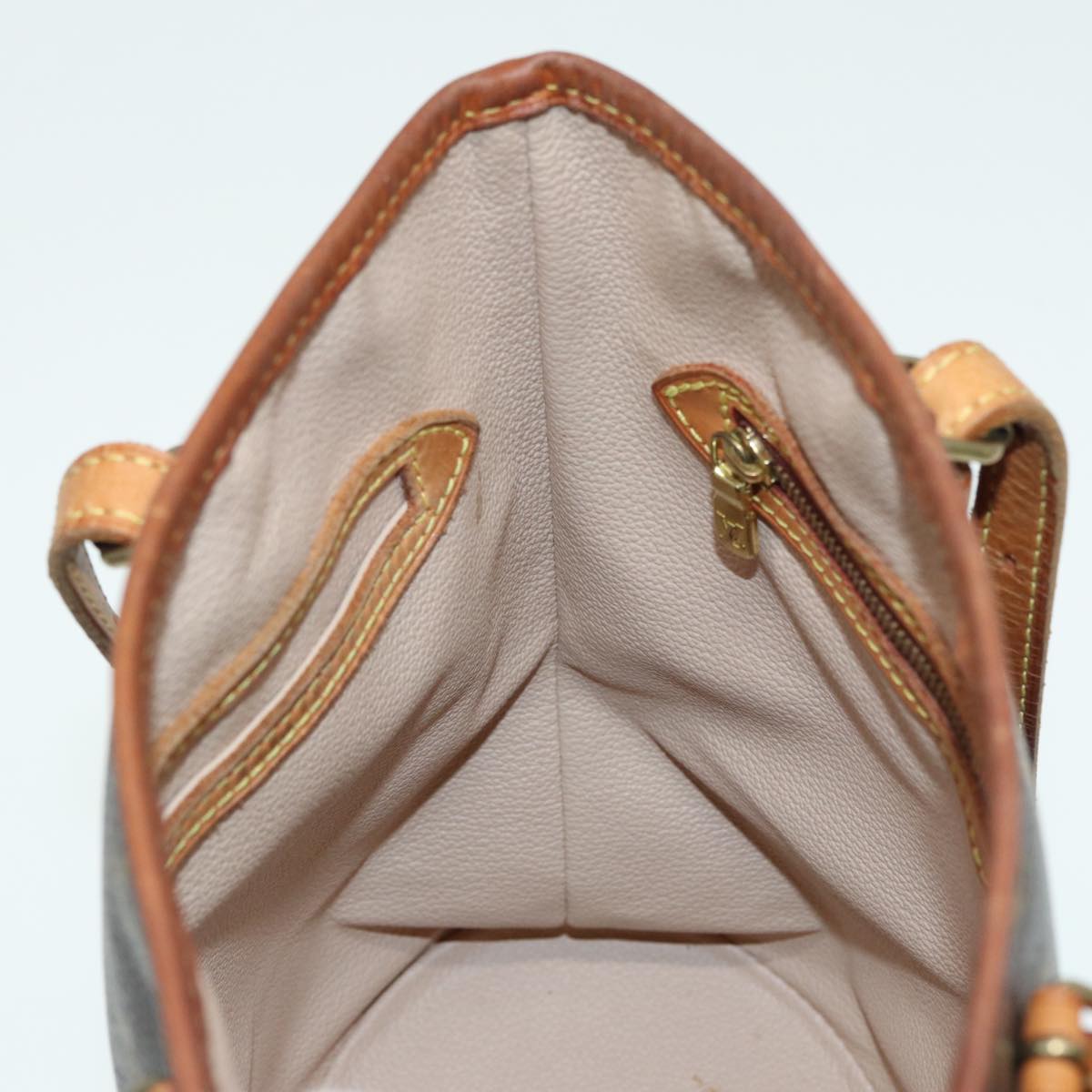 LOUIS VUITTON Monogram Bucket PM Shoulder Bag M42238 LV 82657