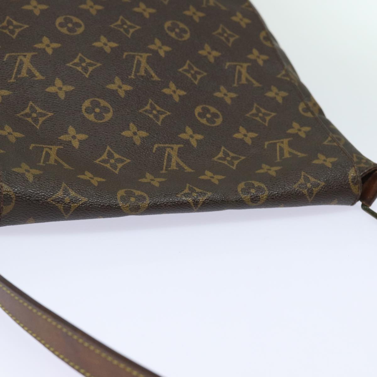 LOUIS VUITTON Monogram Musette Shoulder Bag M51256 LV 82679