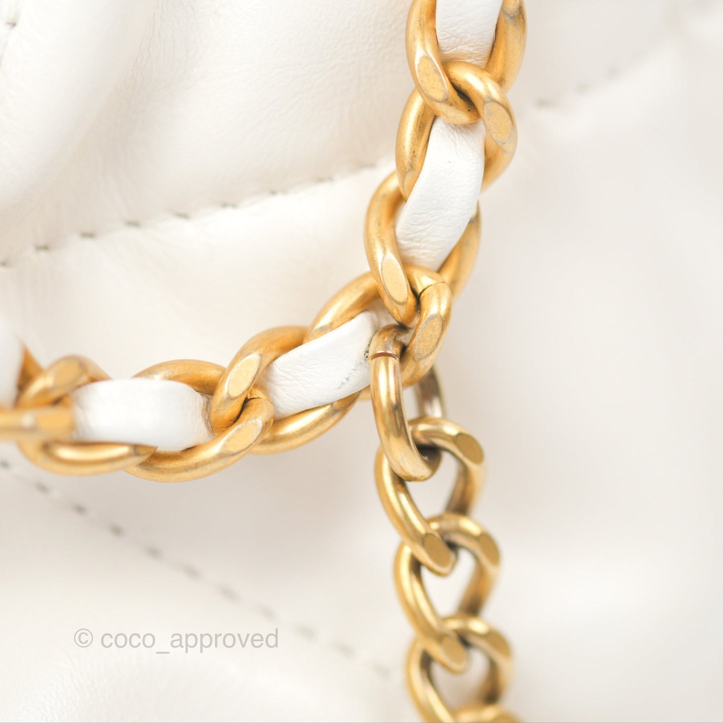 Chanel 22 Mini Bag White Crumpled Calfskin