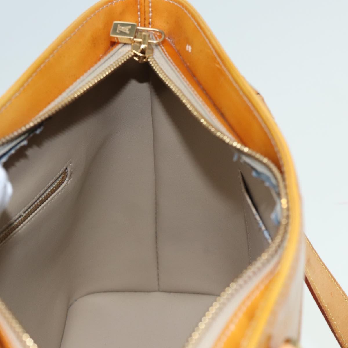 LOUIS VUITTON Monogram Vernis Houston Hand Bag Beige M91004 LV 82767