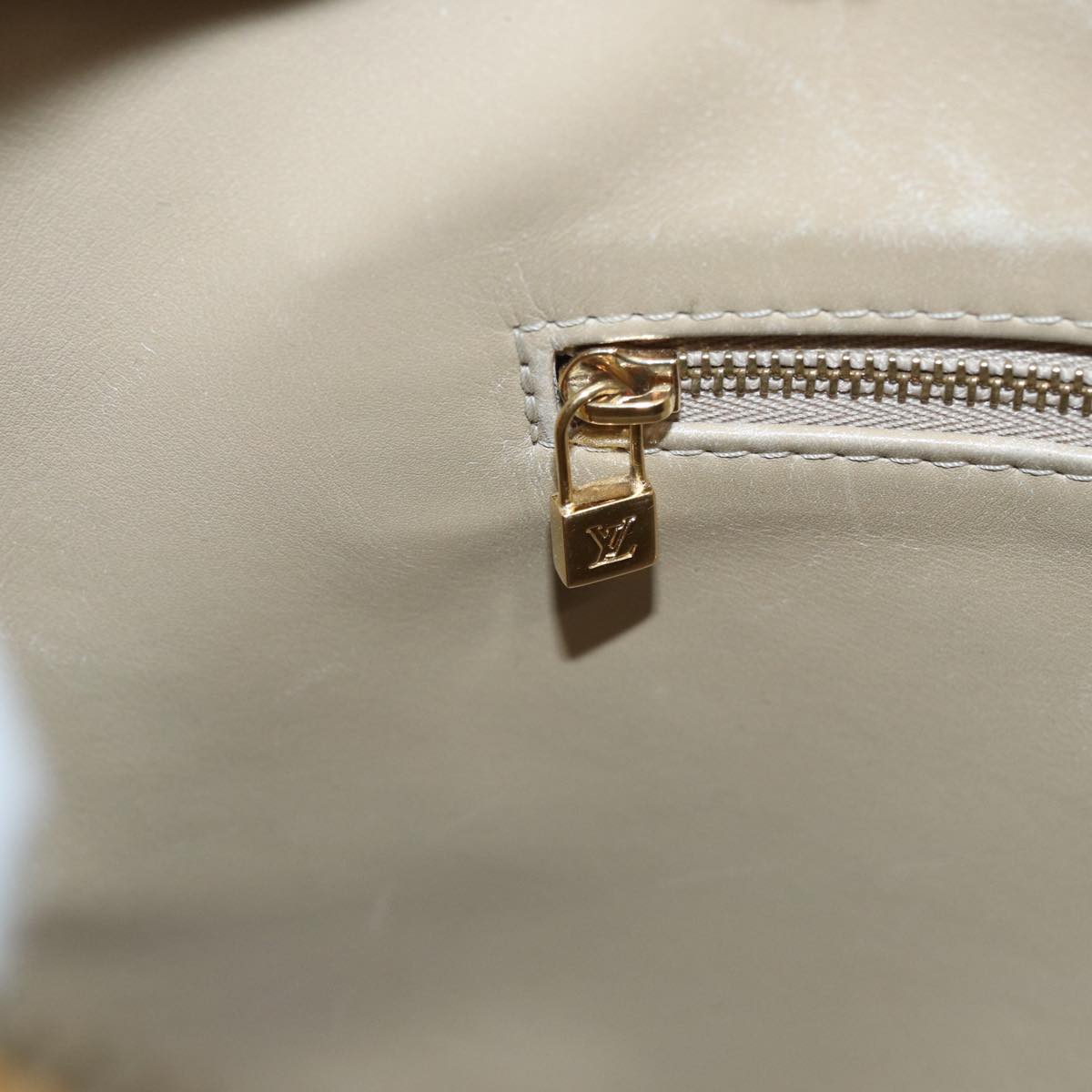 LOUIS VUITTON Monogram Vernis Houston Hand Bag Noisette M91340 LV 82768