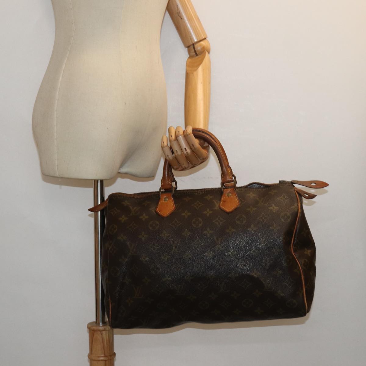 LOUIS VUITTON Monogram Speedy 35 Hand Bag M41524 LV 82799