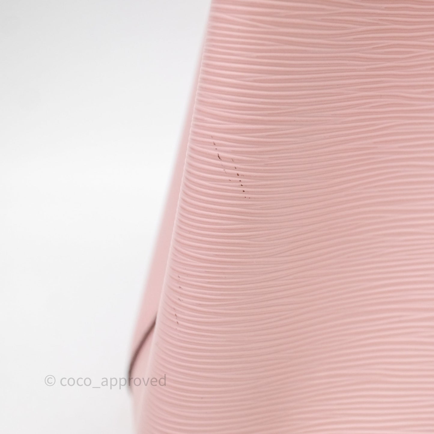 Louis Vuitton Neonoe MM Pink Epi
