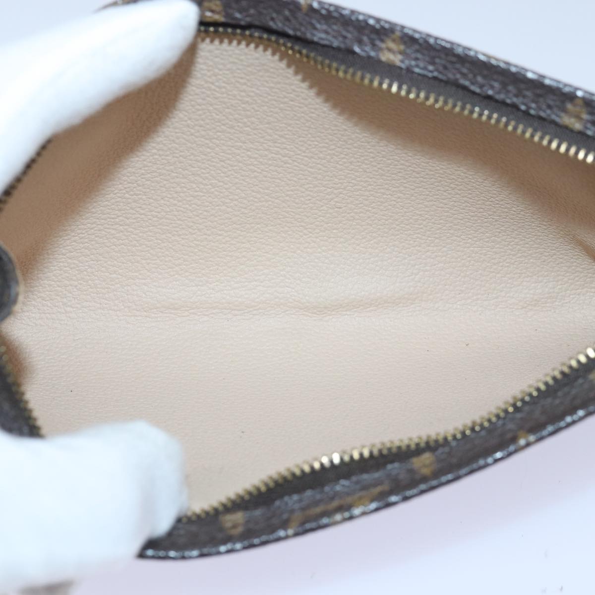 LOUIS VUITTON Monogram Bucket GM Pouch Accessory Pouch LV 82802
