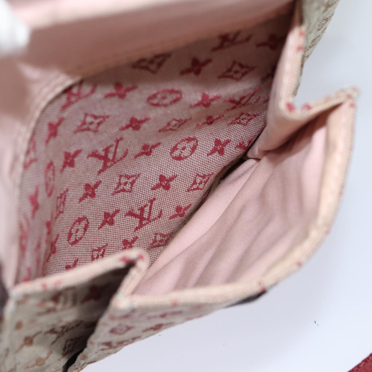LOUIS VUITTON Monogram Mini Besace Mary Kate Bag Red M92321 LV 82835