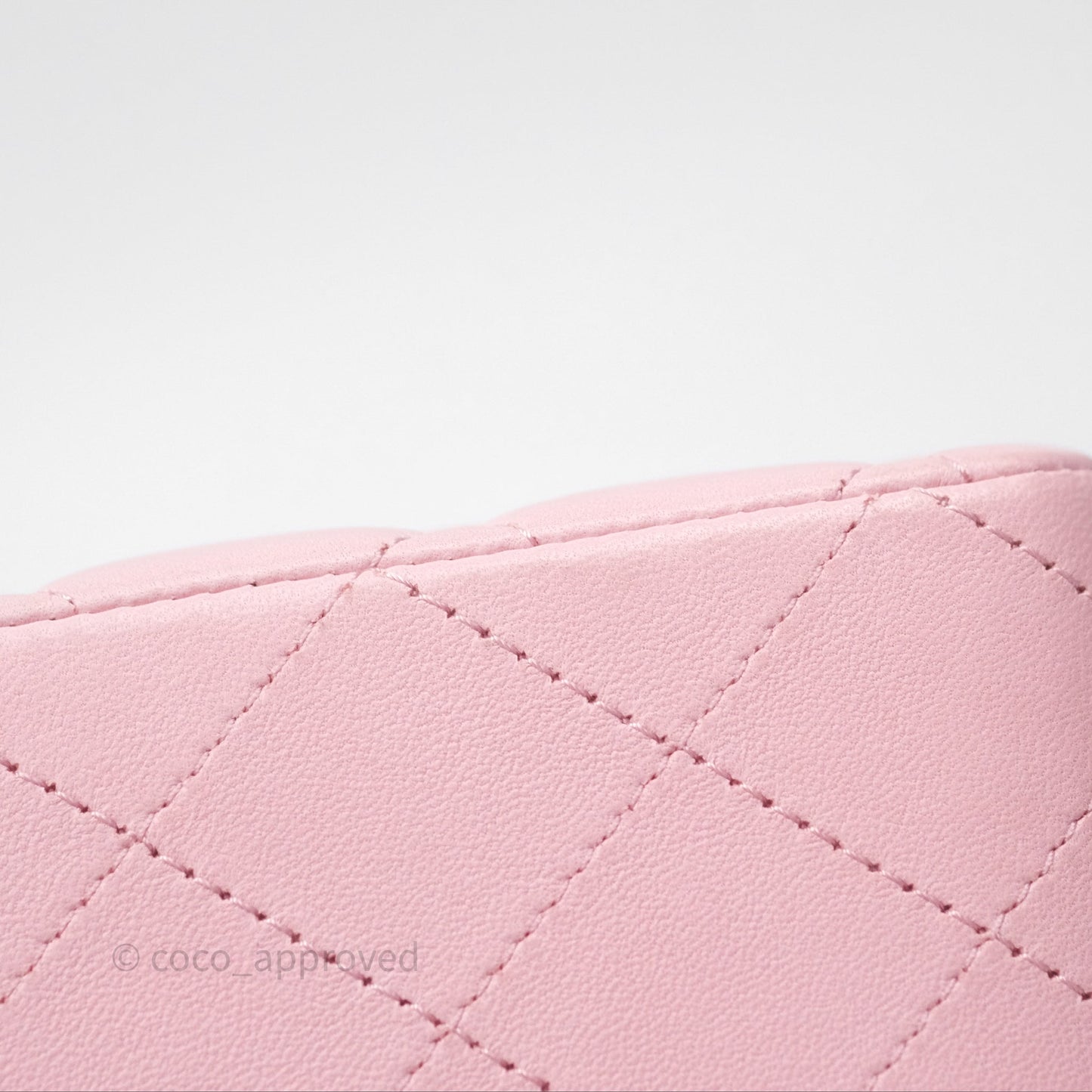 Chanel Classic M/L Medium Flap Quilted Pink Lambskin Gold Hardware