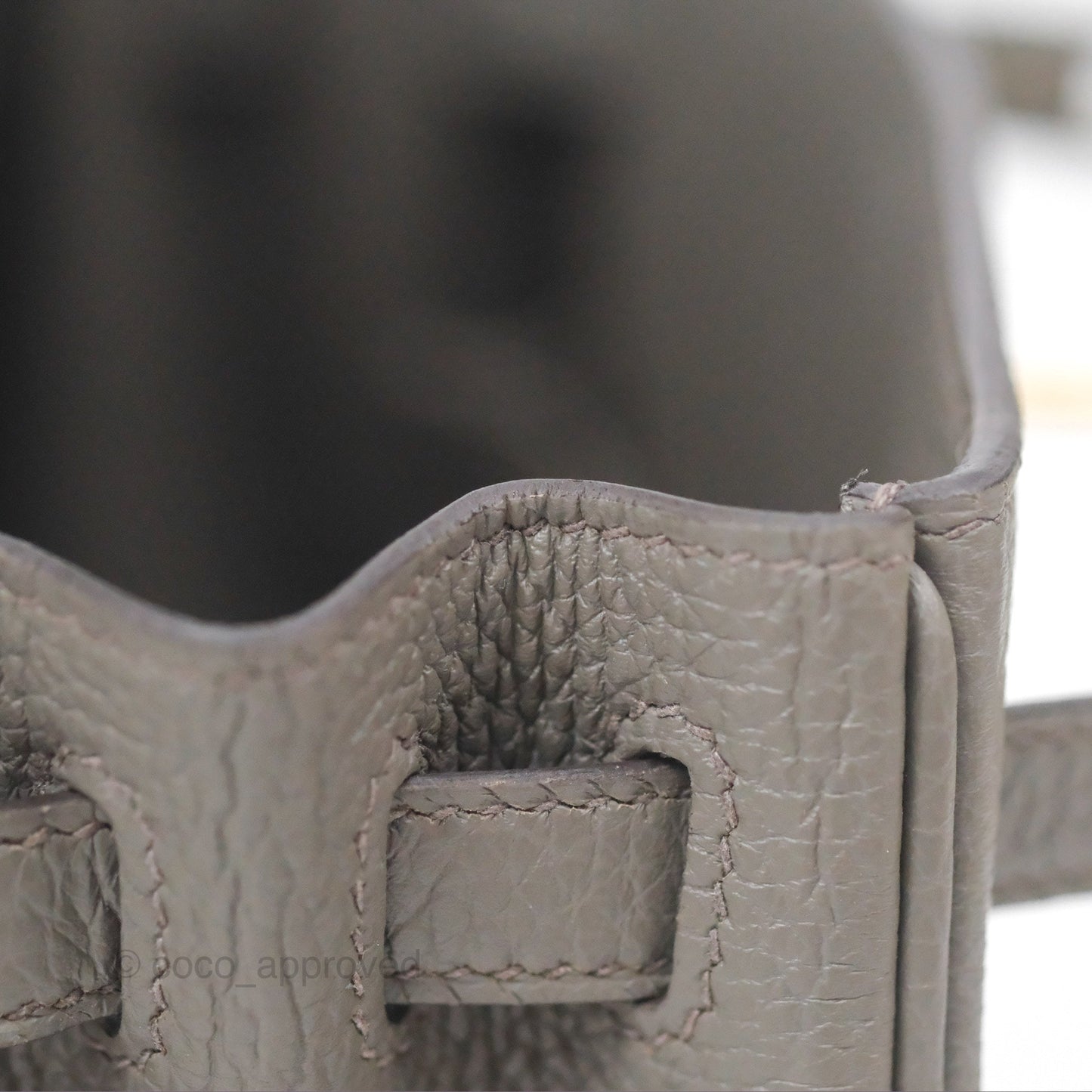 Hermès Kelly 25 Retourne Gris Etain 8F Togo Gold Hardware