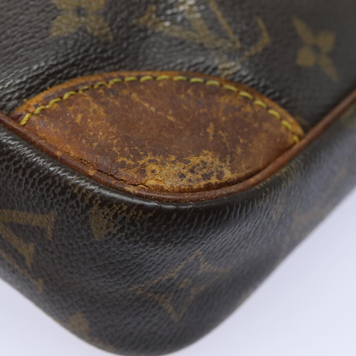 LOUIS VUITTON Monogram Marly Dragonne GM Clutch Bag M51825 LV 82905