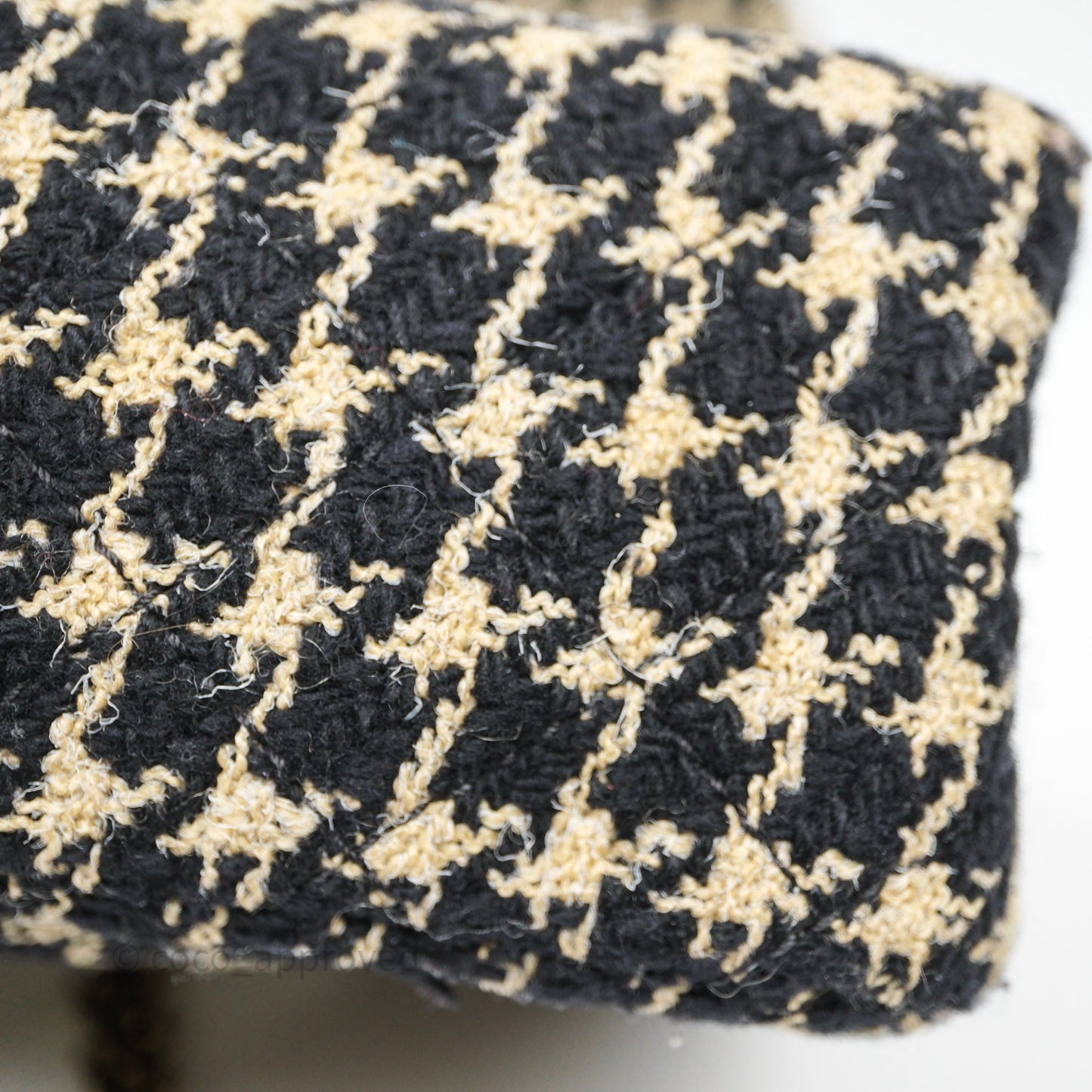 Chanel Reissue 225 Flap Houndstooth Beige Black Fabric Antique Gold Hardware