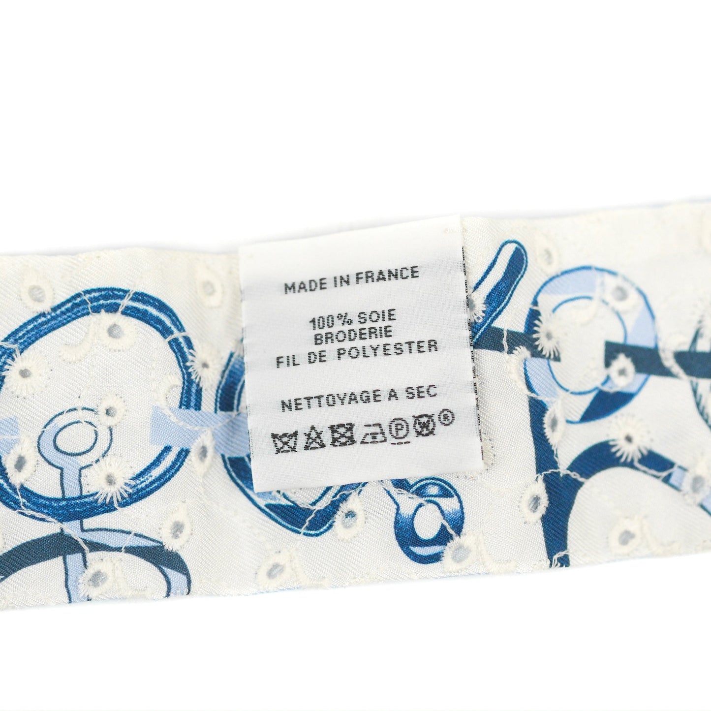 Hermès Do Re Boucles Broderie Anglaise Silk Twilly