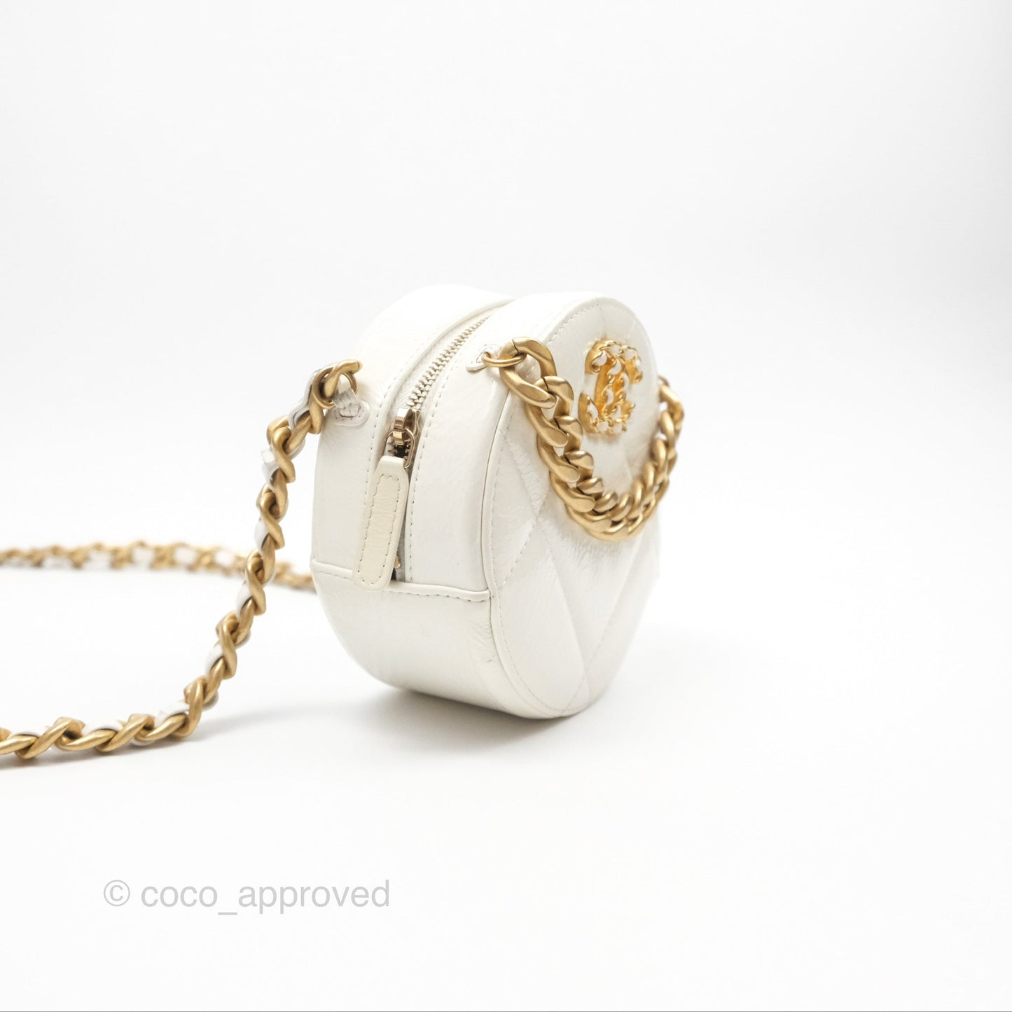Chanel 19 Round Clutch With Chain White Glazed Calfskin Mixed Hardware