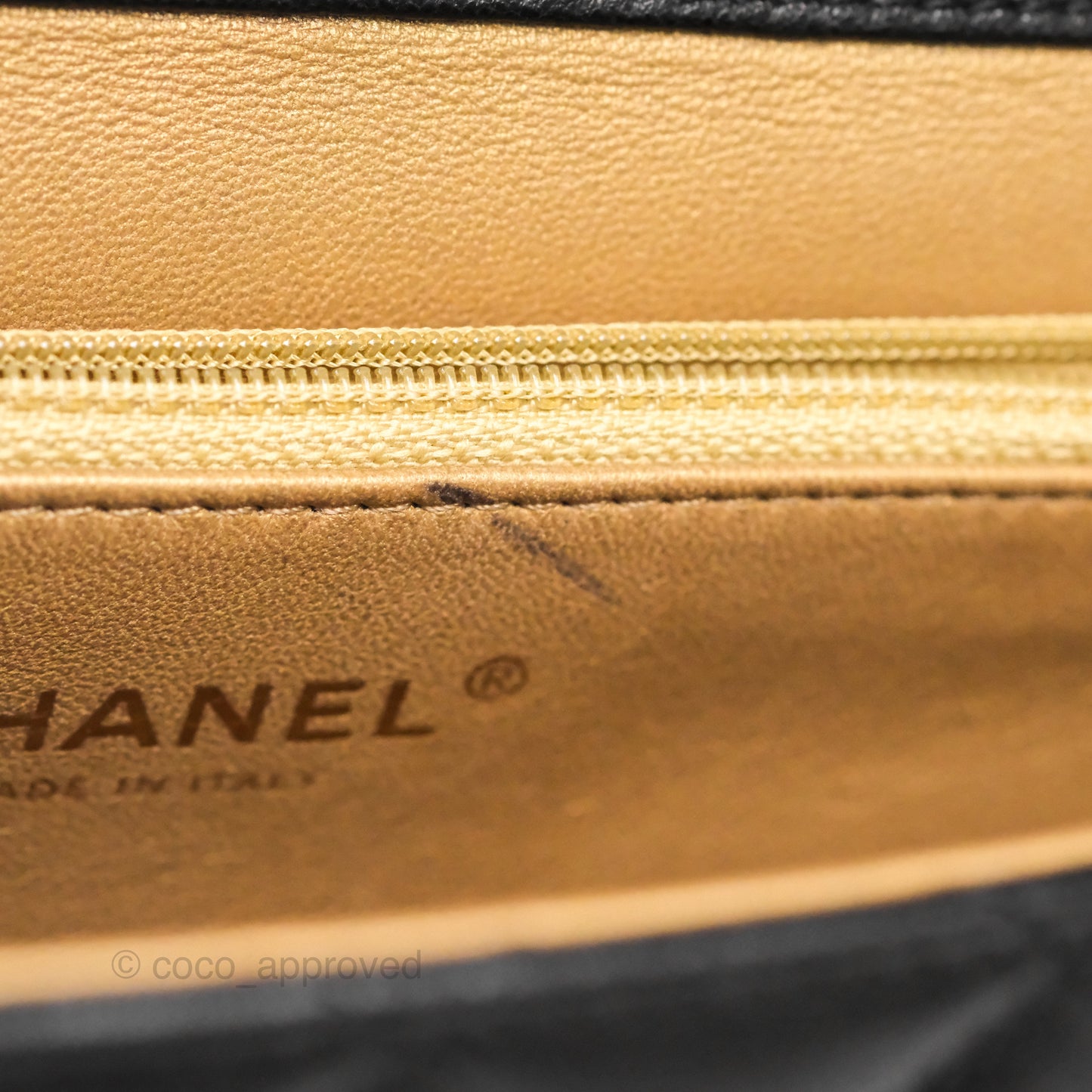 Chanel Small Chic Pearls Flap Quilted Black Goatskin Aged Gold Hardware