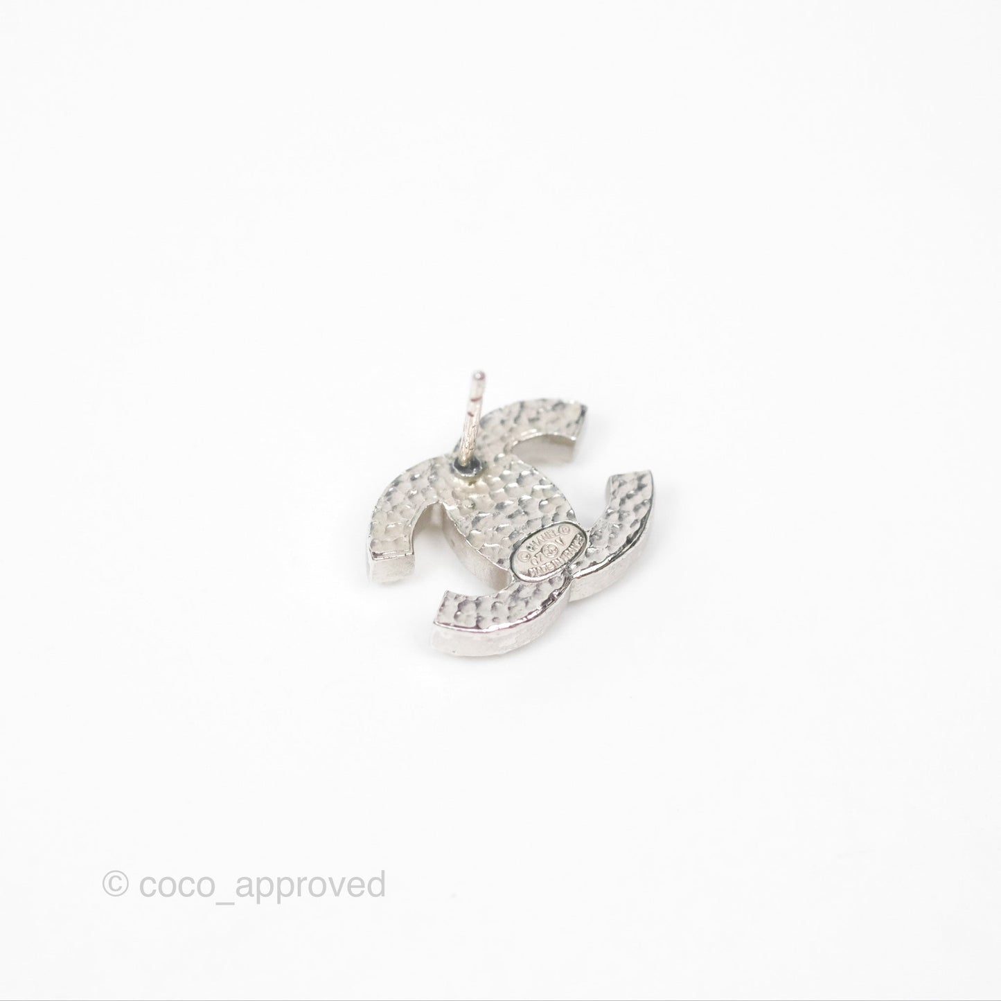 Chanel Pearl CC Earrings Silver Tone 07V