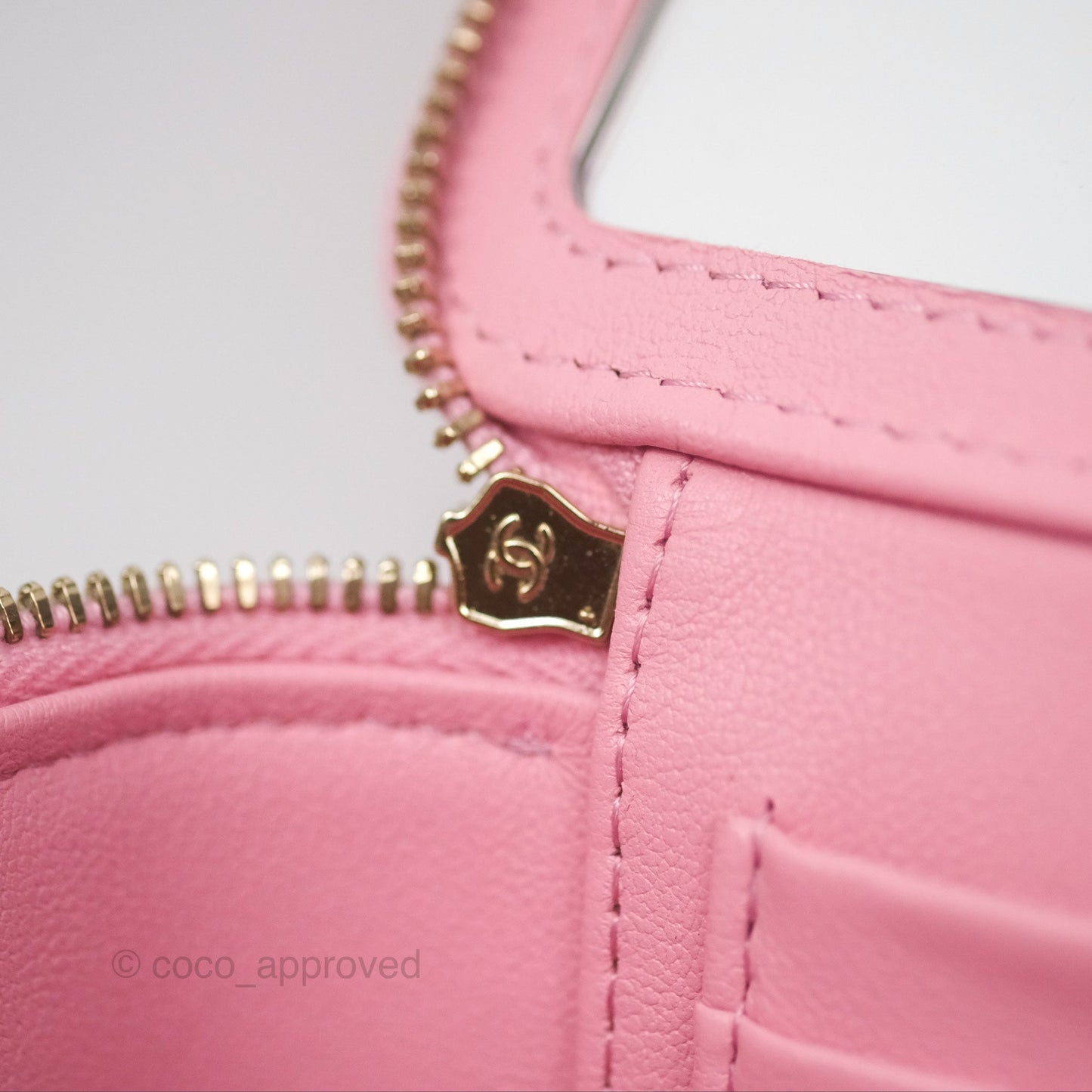 Chanel Vanity Rectangular with Top Handle Pink Lambskin Aged Gold Hardware