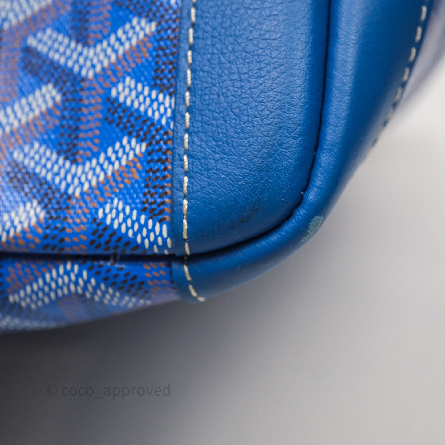 Goyard St Artois Tote MM ⁣⁣⁣⁣⁣⁣⁣⁣⁣⁣⁣⁣⁣⁣⁣⁣⁣⁣⁣⁣Blue Canvas