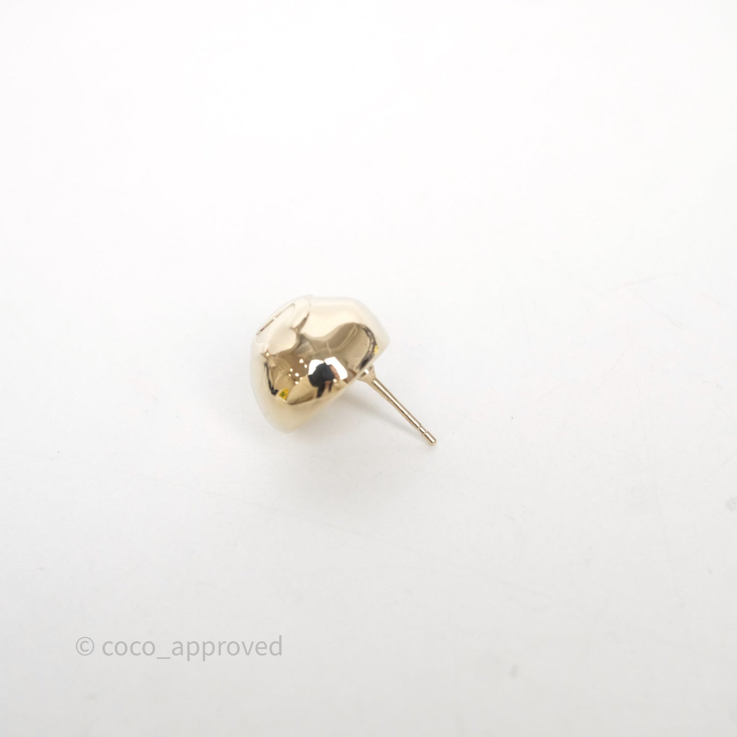 Chanel CC Sphere Earrings Gold Tone 25K