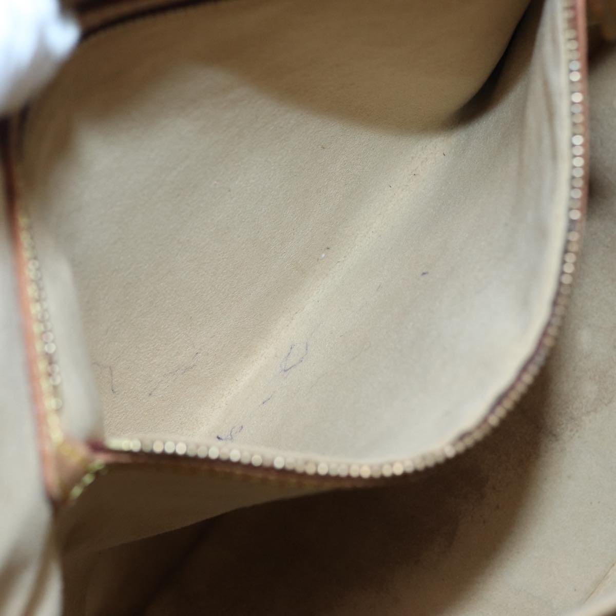 LOUIS VUITTON Monogram Looping GM Shoulder Bag M51145 LV 83108